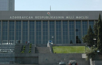 Parlamentin növbədənkənar iclasının gündəliyi AÇIQLANDI